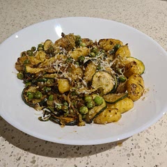 Used pumpkin gnocchi. Quick and simple. So delicious!!