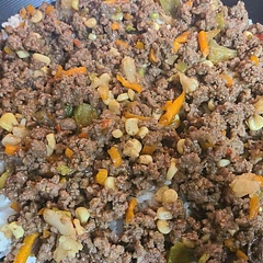 Instead of broccoli, I substituted for a stir-fry blend, to give it some depth of color. I also thought it could actually use more sauce as well as seasoning. The dish wasn't bland, but needed a bit more oomph