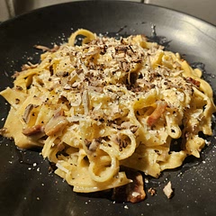 used slightly less pasta water than in the recipe and that turned out great!