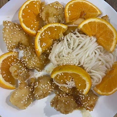 Very tasty, but next time I will add a bit of more soy sauce since my chicken was more yellow than orange 
But it was a hit!