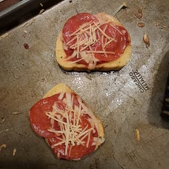I used mozzarella and added parmesan on top