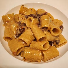 Really simple and easy to cook, yet packed with flavours! Might try it with bacon bits next time but the recipe is good on its own already. 

Edit: tried with bacon bits and it's good! 