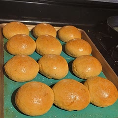 Very soft. Great flavor. I had to wait for a 2 hour first rise and a 1 hour second rise. I also let it sit for 30 minutes instead of 15 before adding the yiest for a longer for autolyse.