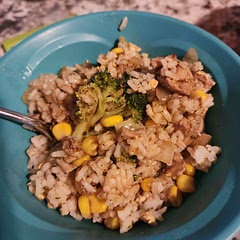 It's pretty good missing a few Ingredients so we just subbed but it's yummy 
