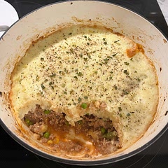 Used ground turkey instead of beef. Super easy and good! I also used TJs frozen mashed potatoes instead of making my own to expedite the process.