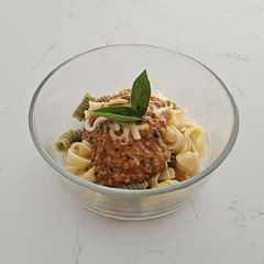 Creamy, good with extra tomato
