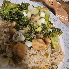 I'm not sure why people say it was bland, it was full of flavour! Would absolutely make again. 