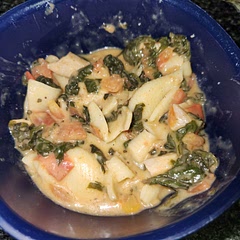 Very creamy should have added more cheese but it is okay I decided to use macaroni type pasta instead of spaghetti 
I like it that way😊
