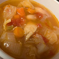 Added chicken for protein, and a little chicken bouillon for flavor, along with extra seasonings. Had a touch of spice, from paprika maybe? Was overall a hit, will definitely be making again 😋 