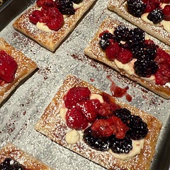Added 2 tablespoons strawberry preserves and omitted heavy cream
