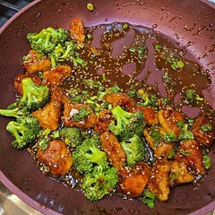 Chicken was hard to chew, and brocoli could have cooked for longer. Don't be shy about having the steaming pot on a little hotter. 

Could prepare sauce brocoli and chicken the night before and cook everything the next day. 