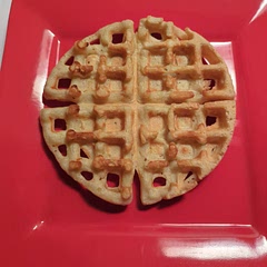 I was very confused as to why this was just a pancake recipe with less of a rising agent. I turned out like I thought, the waffles didn't rise and they didn't get crispy because of the lack of oil. 
