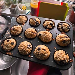 Good but I underbaked them a bit too much I think so a lot of the mixture gets stuck to the paper. Probably cus I forgot to add the buttermilk when I was supposed to add it so did it at the end whilst everything was already mixed