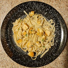Made this with fettuccine noodles. Similar to our usual pan sauce with lemon juice & capers added. 