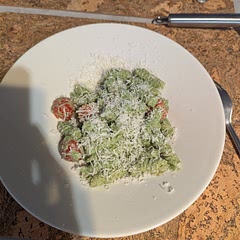 Very tasty! I also added some Parmigianino and cherry tomatoes 😍. Second time I make it!