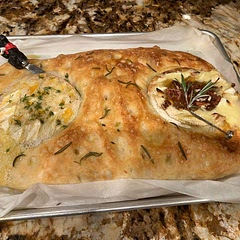 This was absolutely delicious and a huge hit at the holiday party I attended!  Thank you Lacey for the delicious recipe!!