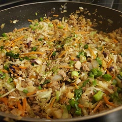 This was perfect for dinner. I added and extra tablespoon of hoisin sauce. Used ground turkey.