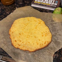 So delicious!  I cooked it in my pizza oven at 800 degrees and it cooked in 90 seconds.  It was crispy and so good!