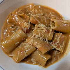 Very easy. Makes a ton. Very rich.  I will probably add sausage or chicken next time. 