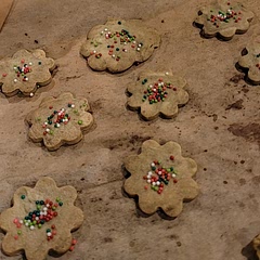 Didn't have chocolate, so I just made the cookie base and they keep their cookie cutter form very well