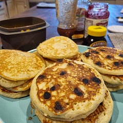 Batter could be a bit more thick if you want volume on them, generally quite flat, not as puffy as the recipe pictures.