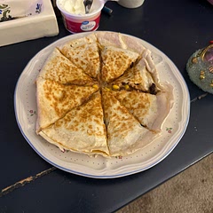 maybe add a bit more beans, double the recipe for more full quesadillas