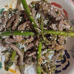 Very easy recipe. Few ingredients and delicious. Only issue is hoisen sause is not easily available in South Africa