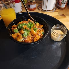 I listend to the comments and added some honey to the sauce.. plus the yum yum sauce really changed the flavor as a dipping sauce, not on top .. so good
