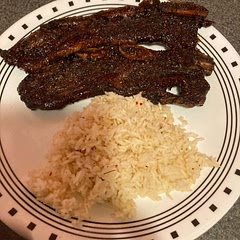 This is the best Jasmine rice I’ve ever made…….and I’ve been eating Jasmine rice for YEARS!!! Perfectly fluffy 😋