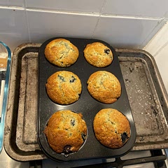 made a half batch (with a few extra blueberries) and worked well !