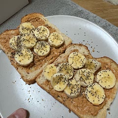 Quick, easy and a great combo for a healthy morning protein snack.