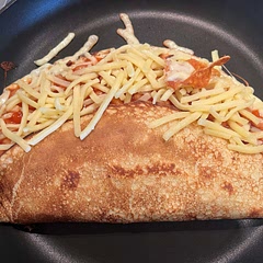 Great, simple recipe great for savoury crepes.