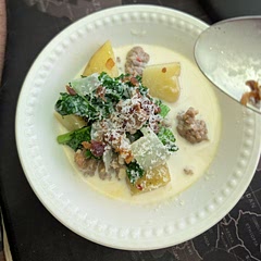 Delicious! This is my mom's favorite soup.