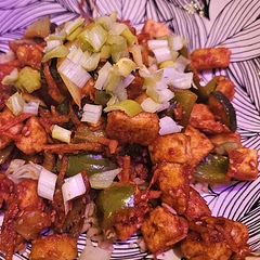 Really good. Made it extra gingery and added veg: bell pepper, courgette and cabbage. Will make again! 