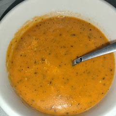 This is delicious! I used whole milk and added shredded Parmesan. I didn't have fresh basil, so I threw in a little bit of dried with the other seasonings. So good! 
