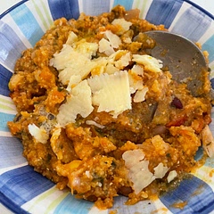 Yummy savoury porridge. Worked well with leftover bean chilli.