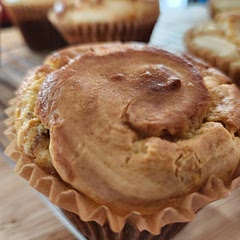 I made 9 large instead of 18 and baked then for 25 minutes