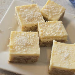 I'm a sweet tooth, and this is very sweet.
Only one square with morning tea coffee is great. I liked it 
