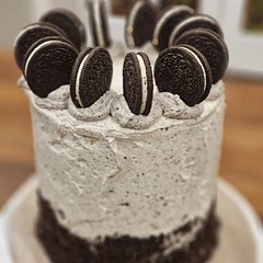 Didn't worry about taking frosting out of the oreos. Still turned out great. 