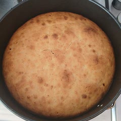 This recipe is so quick and easy to make.I love it it makes your House smell so nice And something I learned while making 35 minutes Not an hour😝