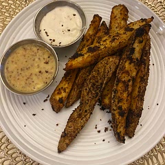 Very good! I recommend the hot water bath and the cooking time was a bit long try 30-40 minutes total on my oven. I made homemade honey mustard sauce for them !