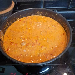 Used cod and a medium curry powder. Will be happy to make again