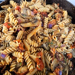 A good base for a pasta dish. Protein can easily be added.
Will use fresh garlic next time, more fresh herbs to make it more punchy. Maybe a splash of balsamic. 