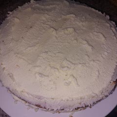 Was so easy to do, and it came out perfectly. You'll need to work quickly, though, because it starts to dry out quite quickly.