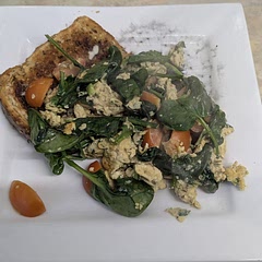 I didn't add milk...adding milk to scrambled egg is sacrilege lol