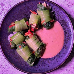 the perfect breakfast. Used pak choi instead of collard greens, added garlic peanut butter sauce