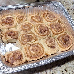 Made these for my boyfriends family and they absolutely loved it will definitely make them again. Sorry if one is missing from the picture my boyfriend ran off with one 😅