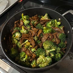 I made extra sauce on the side for people to add more if they wanted but it turned out so good