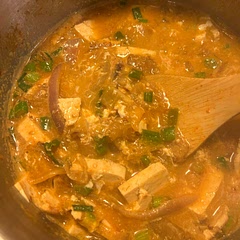 I used gochuchang paste instead gochugaru, added some onion, firm tofu instead of silken. Turned out delicious, good go to if you don’t have many things in your fridge! Will definitely make again.