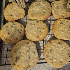 Great tasty cookies with easy recipe, prep took slightly longer than recipe states but I think that's my own fault not the recipes!